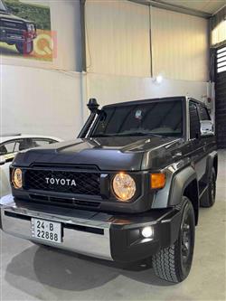 Toyota Land Cruiser 70